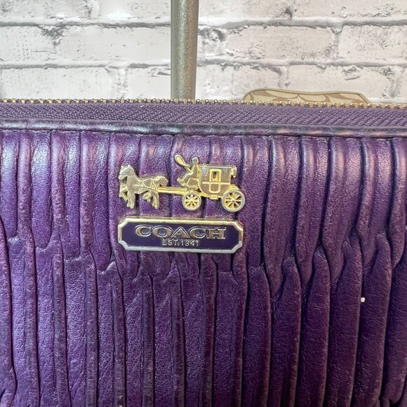 Rare Color Coach Madison Purple Gathered Leather Accordian Wallet 46481 - Picture 2 of 7